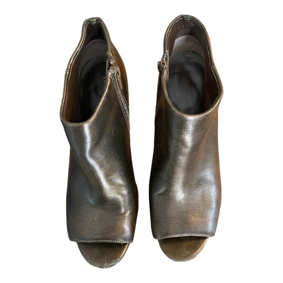 Nine West Boots Womens 7.5 Ankle Booties Heels Side Zipper Gold Leather Peep Toe - Picture 8 of 11